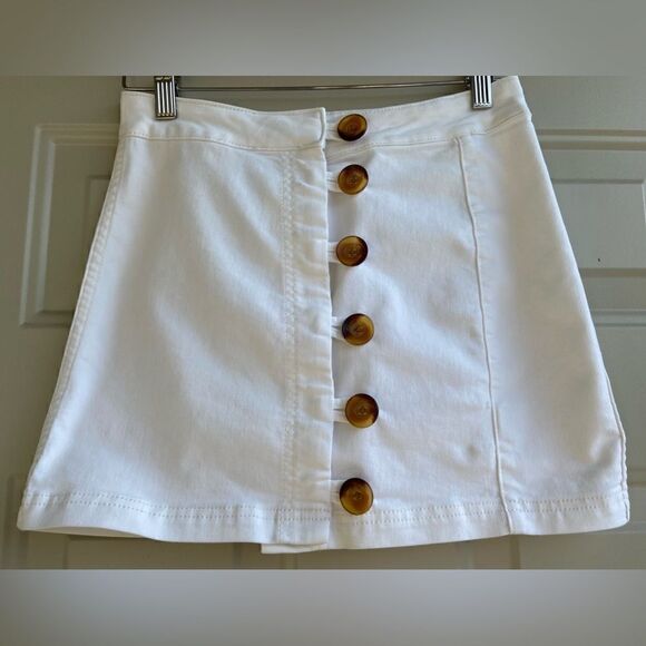 Free People Little Daisies White Button-Front Mini Skirt Size 0 - Picture 2 of 11